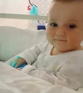 Peio mirando a cámara